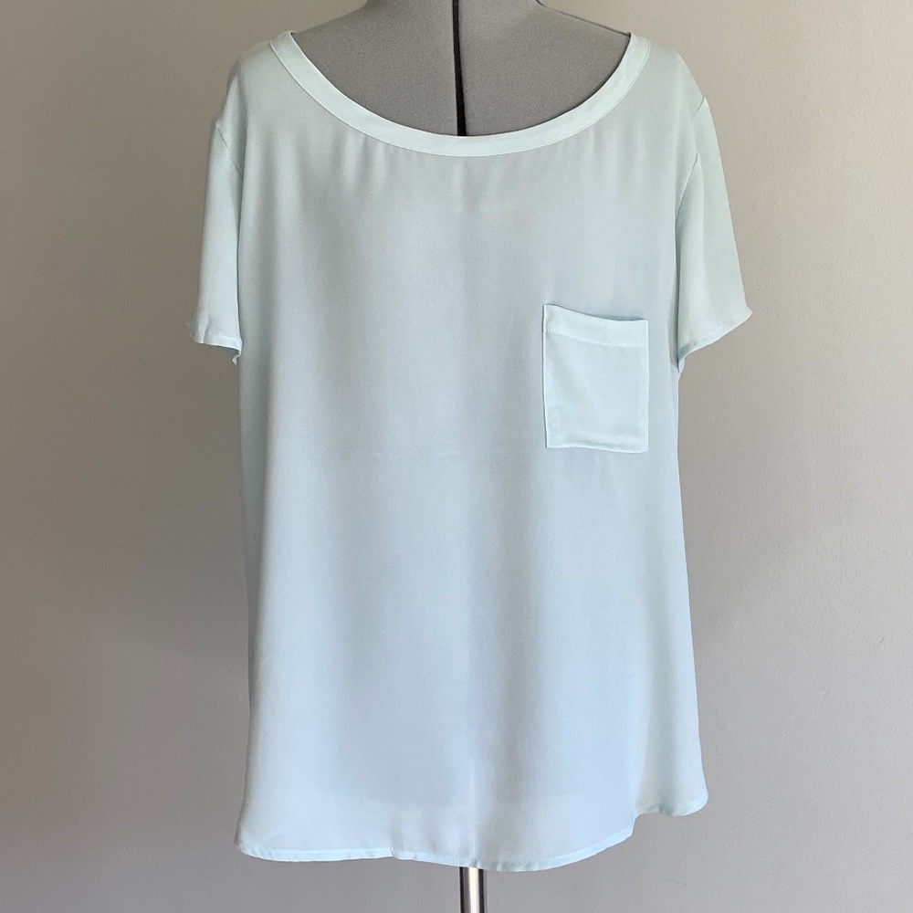 Pleione Mint Green Flowy Chiffon Tunic Women's Size Medium - Pre-Owned